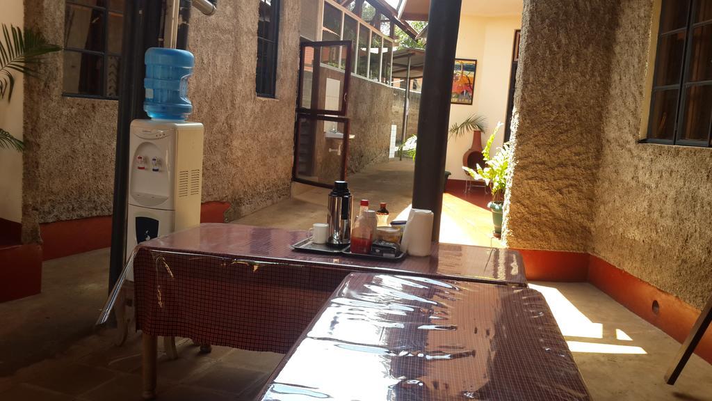 Mama Simba Bed And Breakfast Moshi Esterno foto