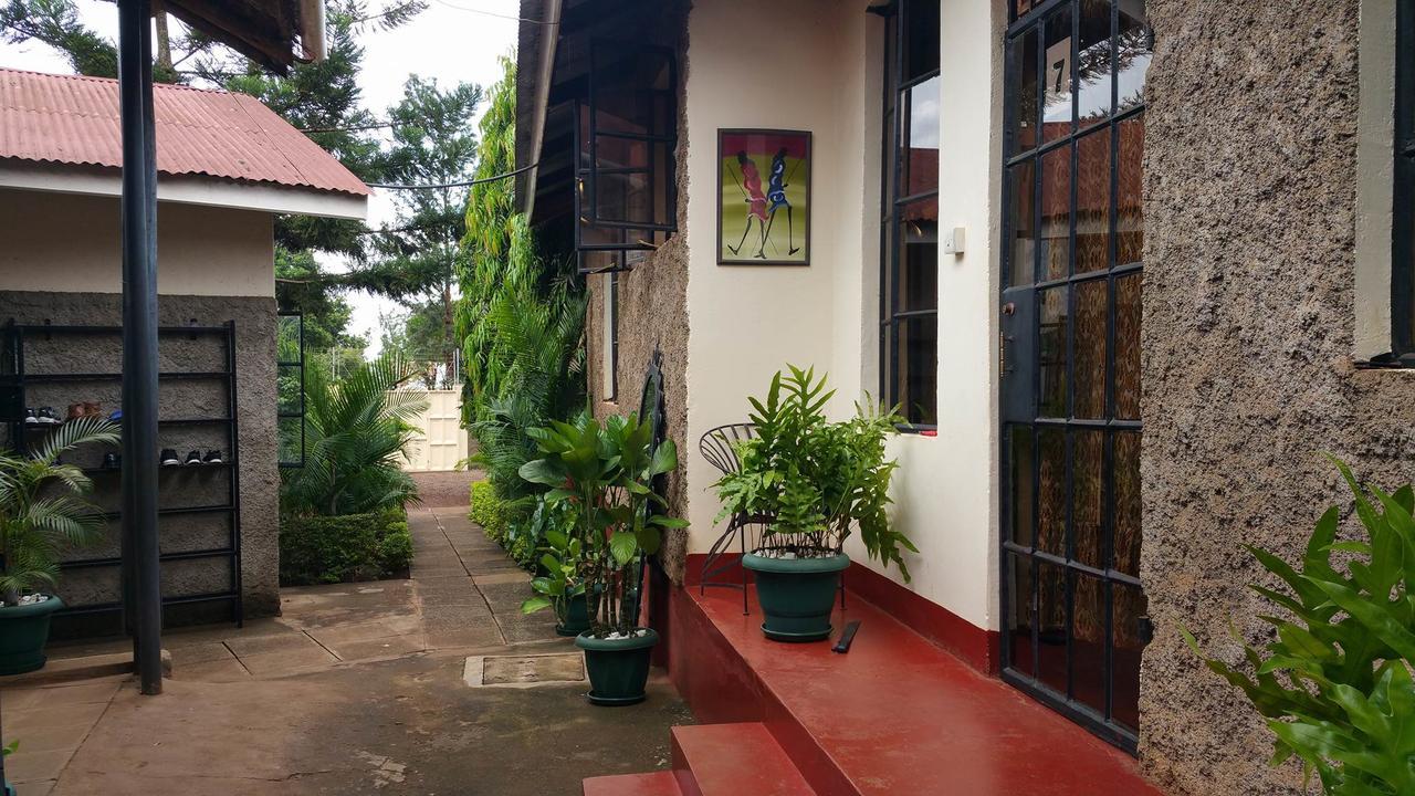 Mama Simba Bed And Breakfast Moshi Esterno foto