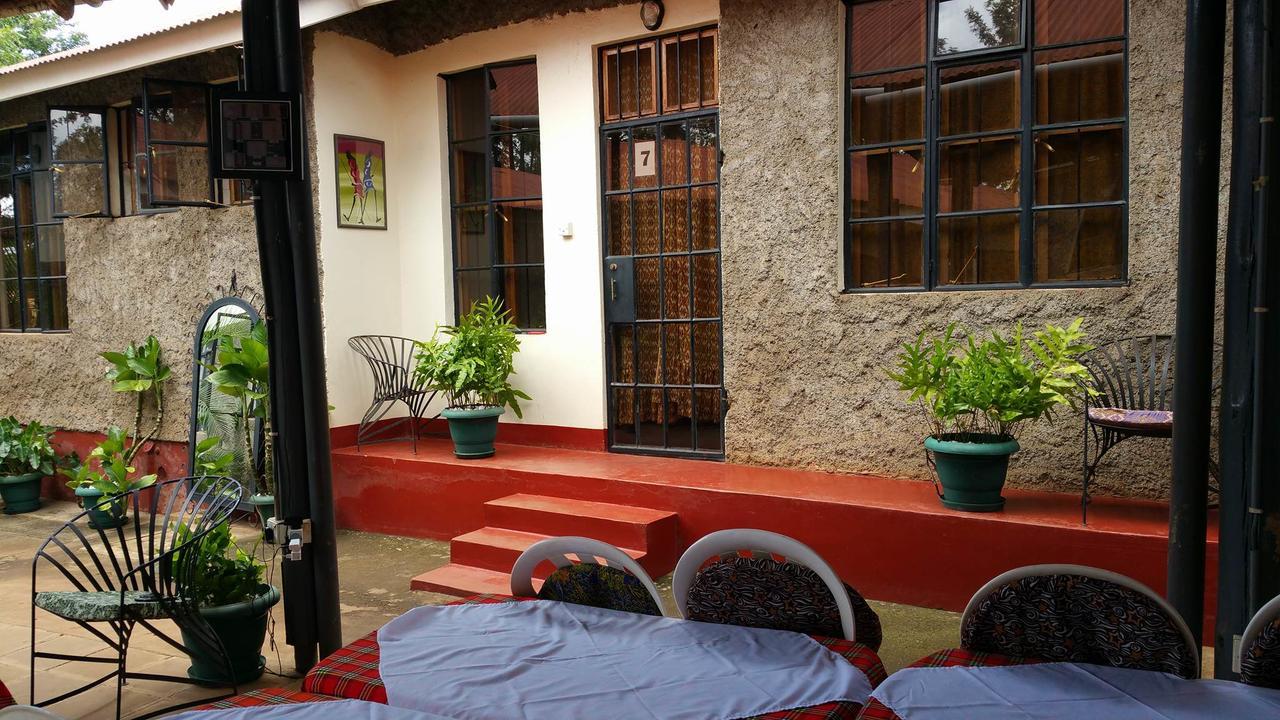 Mama Simba Bed And Breakfast Moshi Esterno foto